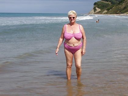 Porn Pics Grannies on beach