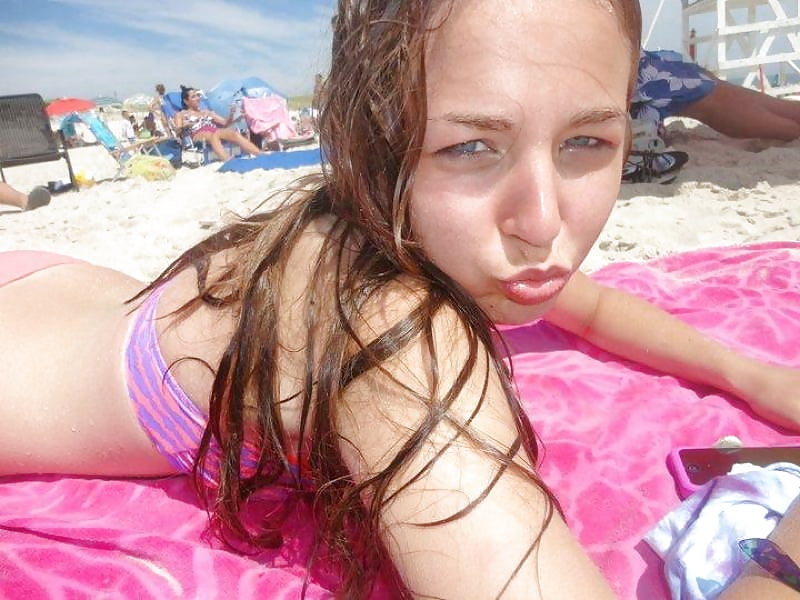 Porn Pics a la plage 01