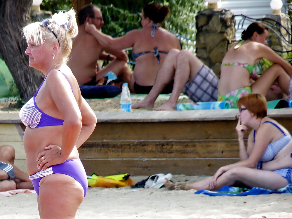 Porn Pics Russian women on the beach!