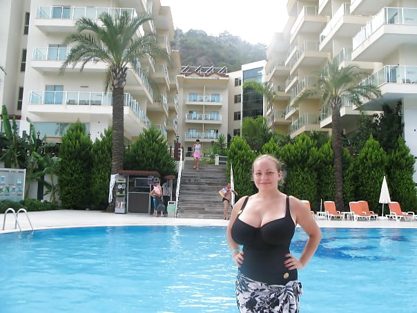 Porn Pics Webtastic Special: Huge Russian Katya