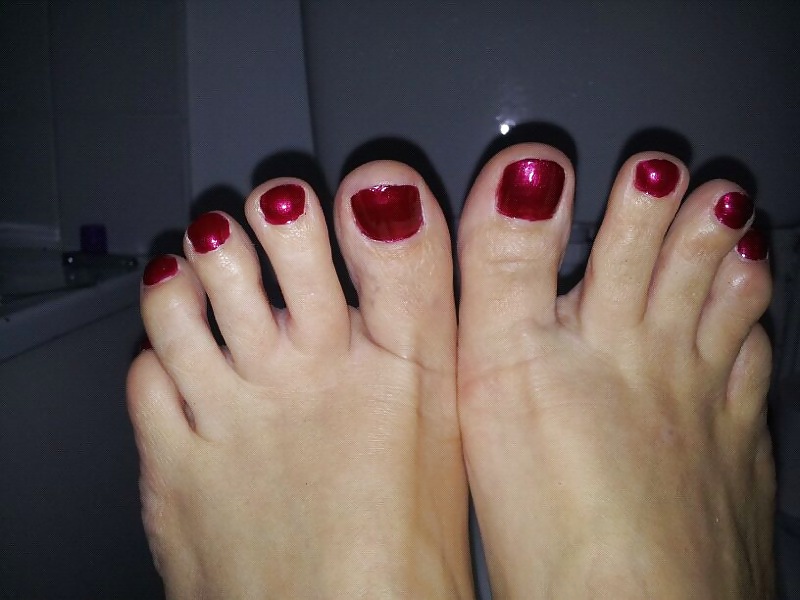 Porn Pics painted toes