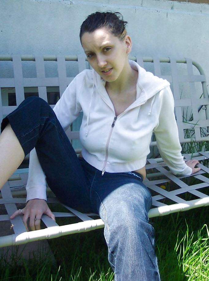 Porn Pics Hot girl bit boobs