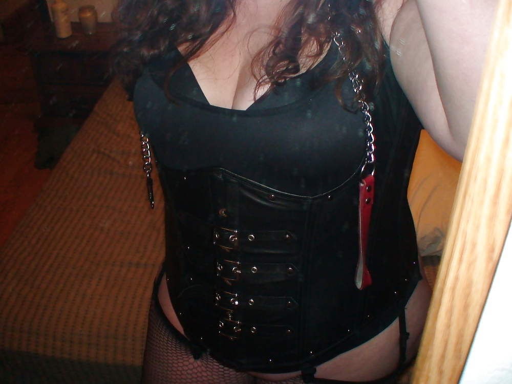 Porn Pics Leather Corset