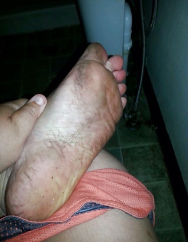 Porn Pics Dirty feet