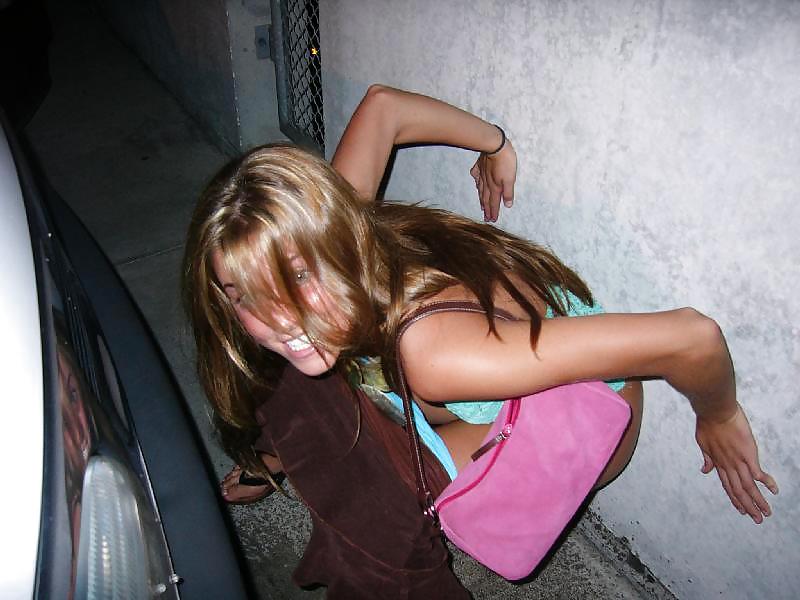 Porn Pics (BD) Tinkle Time pt.8