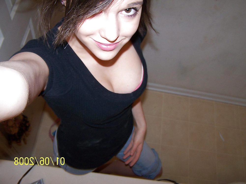 Porn Pics cute amateur teen