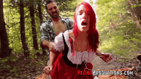 LIL RED RIDING SLUT COSPLAY FICKING OUTDOORS #2
