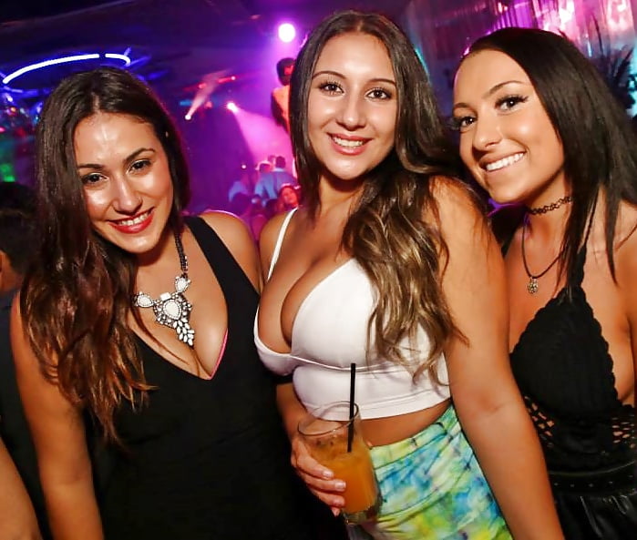 Solo party girlfriend hot