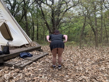 sexy bbw pussy in the woods         