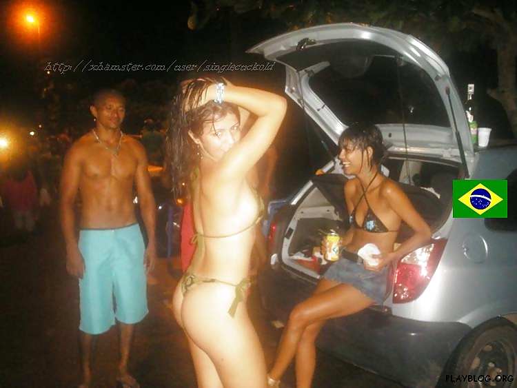 Porn Pics Young slut in hotel Brazil