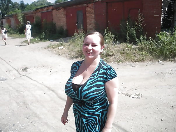 Porn Pics Webtastic Special: Huge Russian Katya