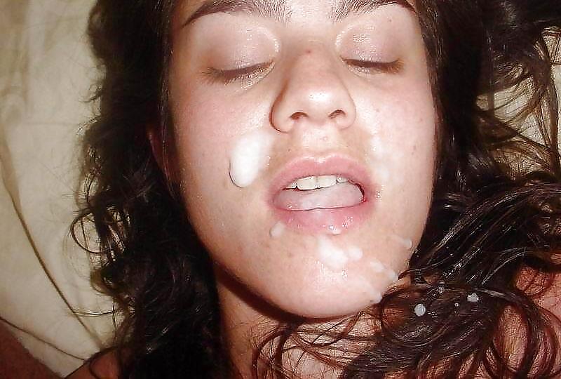 Porn Pics SWEET LITTLE FACIAL GIRLS 2