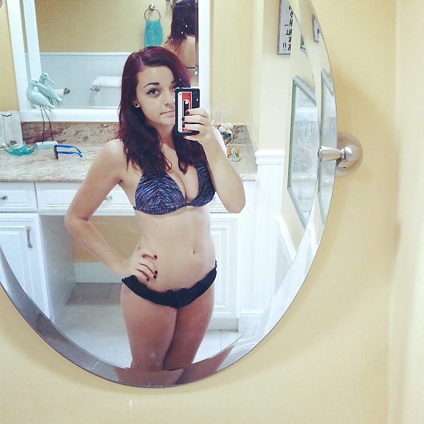 Porn Pics Sexy Arya Stark Lookalike