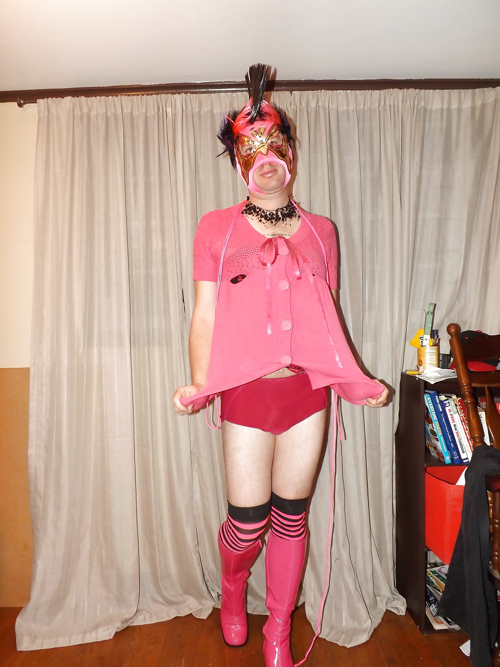 Porn Pics glamazon warrior in pink