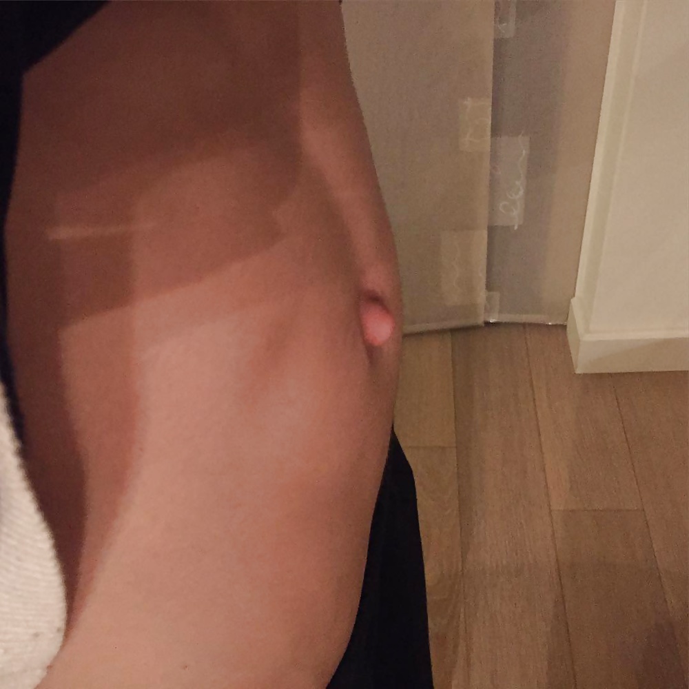 Porn Pics Outie navel collage for today 11-01-16