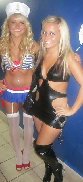 Porn Pics countdown to Halloween pt5