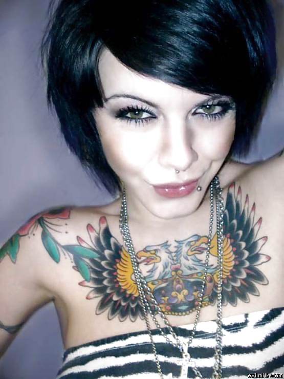 Porn Pics Emo girls with nice tattoos