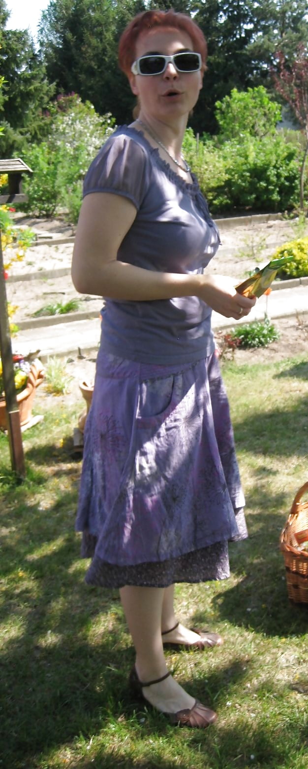 Porn Pics Anja schluckt alles