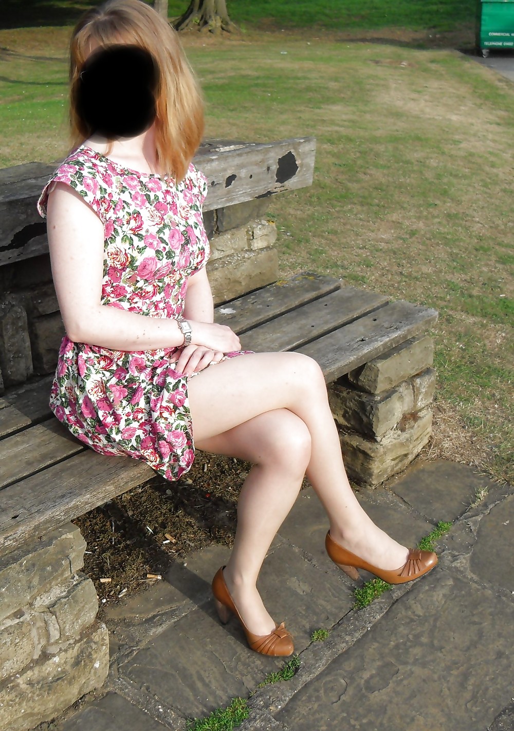 Porn Pics Fliss  having a walk about in her summsr dress!!