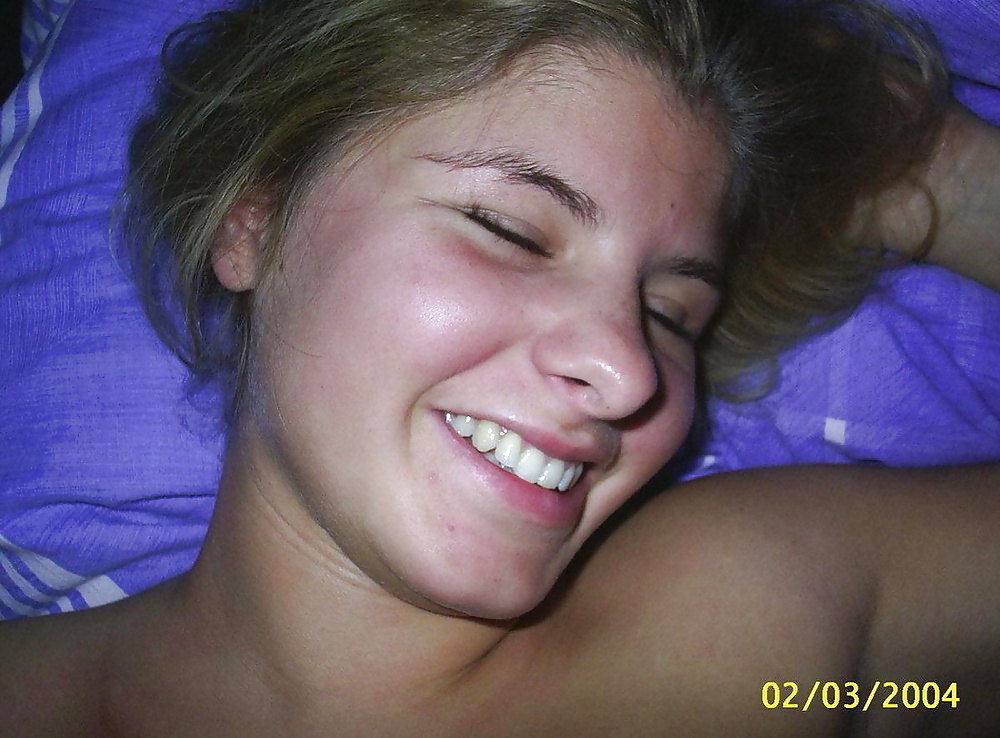 Porn Pics Random girlfriends: Ester