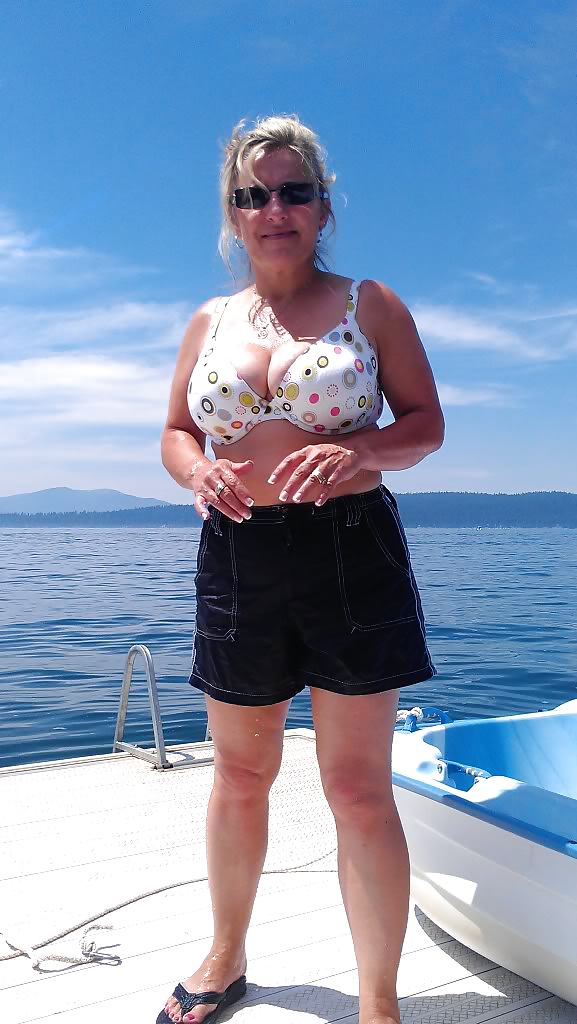 Porn Pics Mature Blonde Wife On Holiday