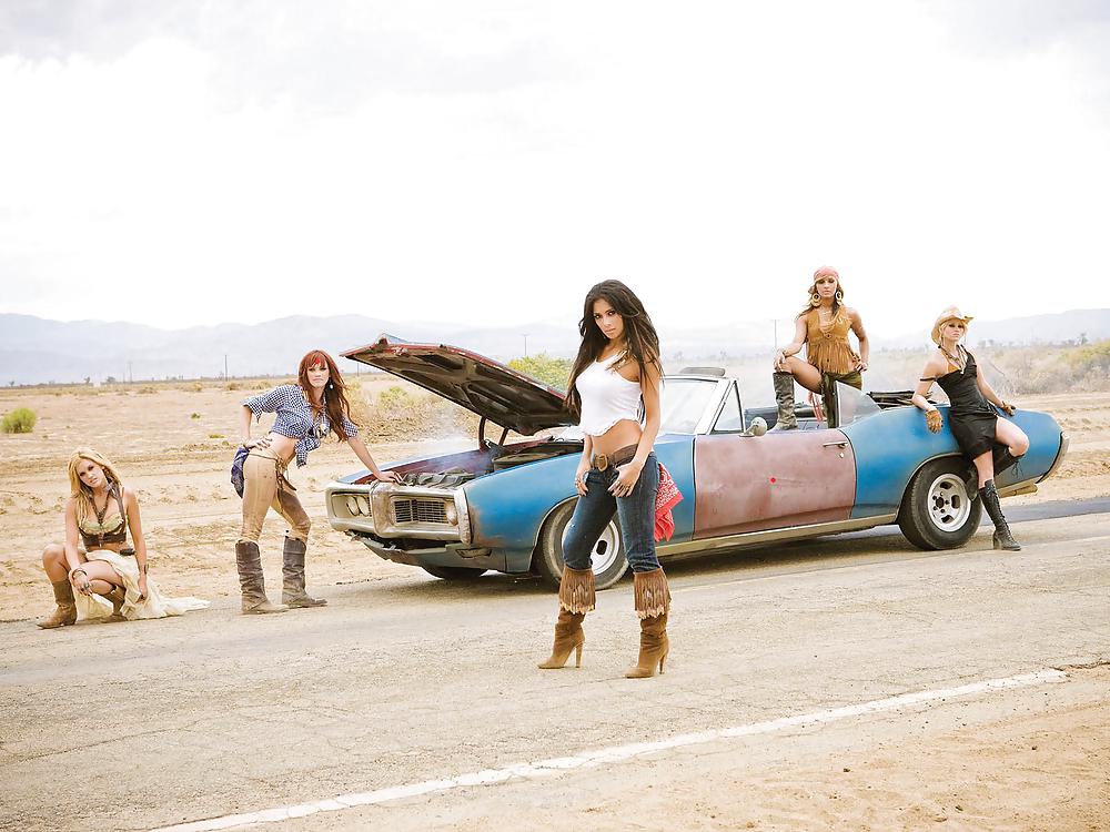 Porn Pics choose your fav and why. red points marked by MarkNRW