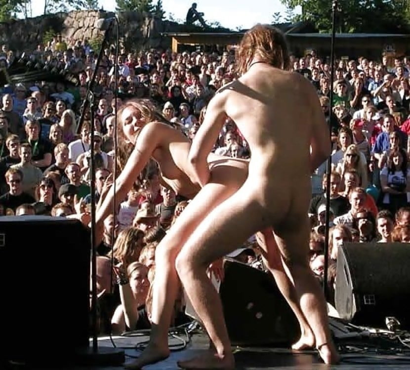 Sluts concerts nude.