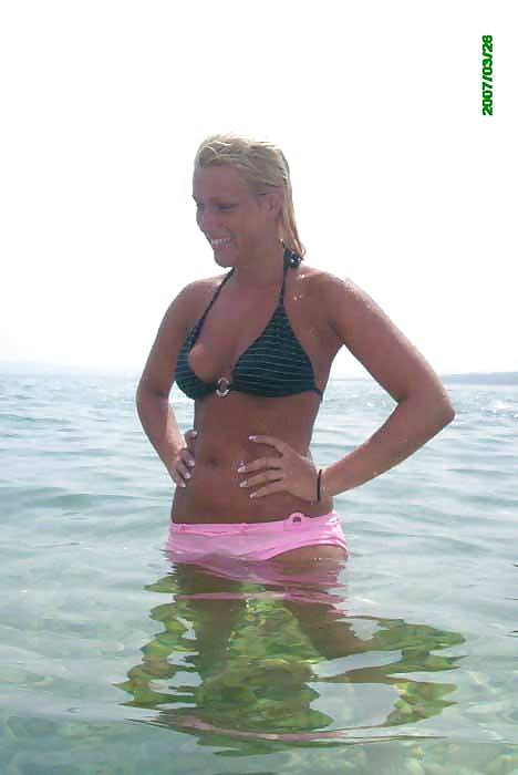 Porn Pics The beach 106