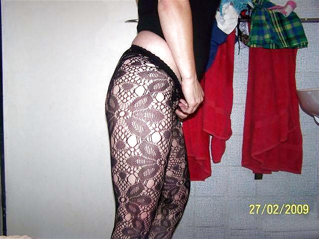 Porn Pics N. C. - She loves her black pantyhose