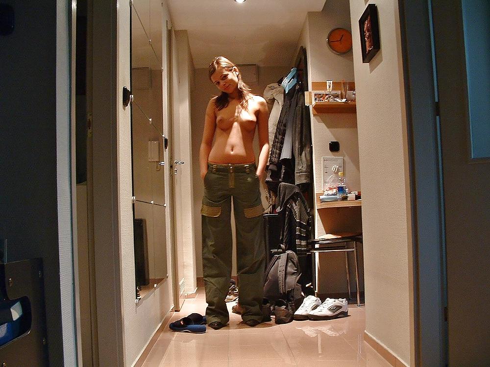 Porn Pics REALLY AMATEURS 6