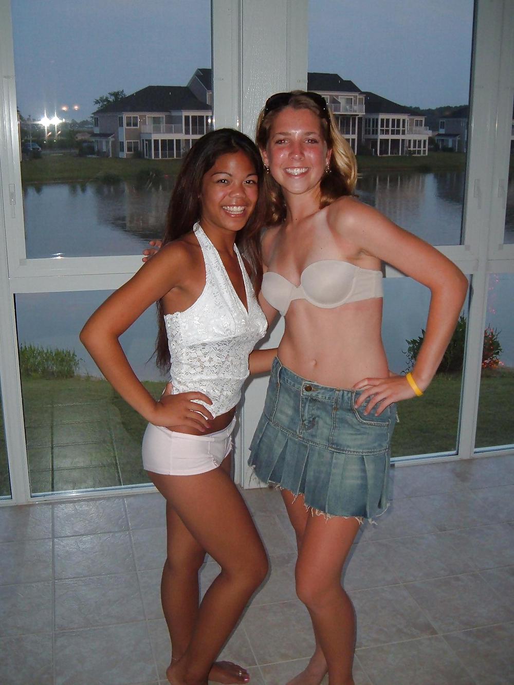 Porn Pics Bra Babes 34