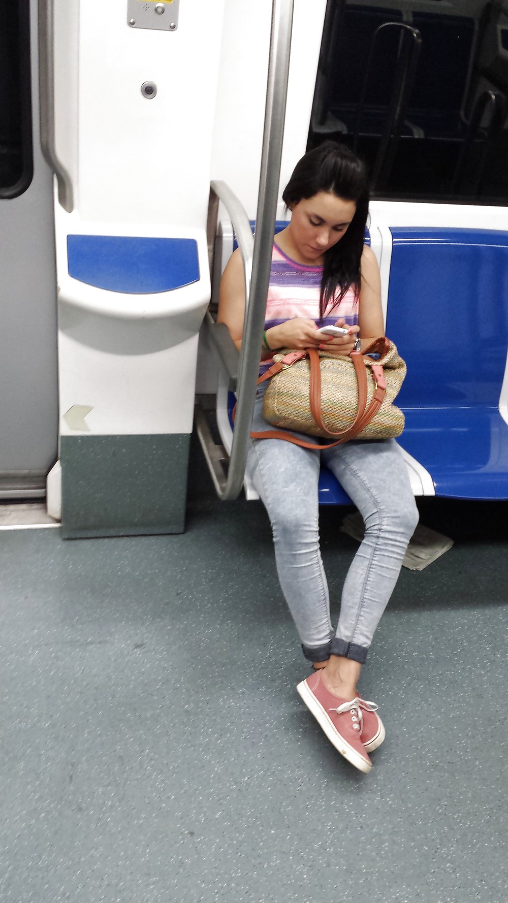 Porn Pics Voyeur in Barcelona metro